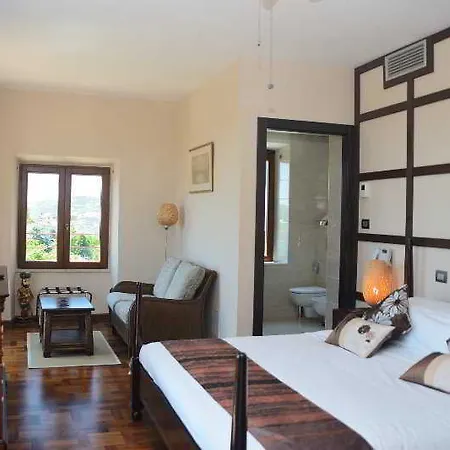 Bed & Breakfast Leone 4*