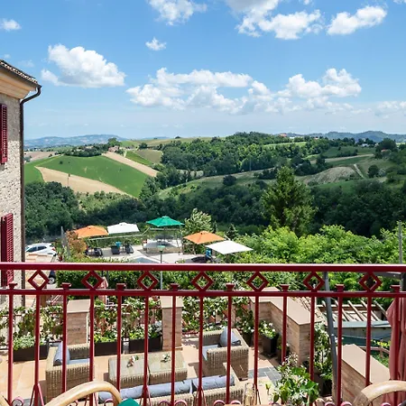 Bed & Breakfast Leone 4*